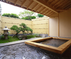 Japanese Bath at Seryo (in Rural Kyoto) 