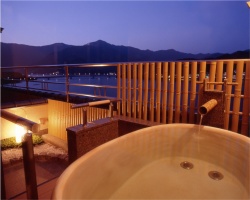 Deluxe Room Bath at Hotel Konanso