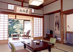 Guest Room at Kinokuniya Honkan