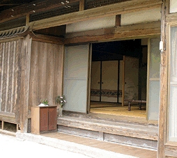 Entrance to Denjiro