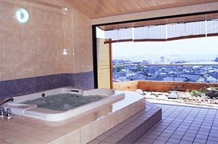 Shared Hot Spring Bath at Yashio