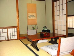 6 Tatami Mat Guest Room at Tsurugata