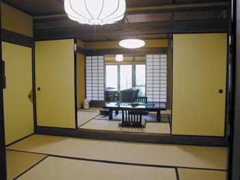 Combined 6 Tatami Mat and 6 Tatami Mat Guest Room