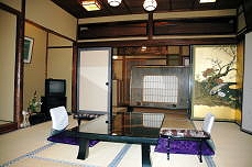 Higashiyama Guest Room (Honkan)