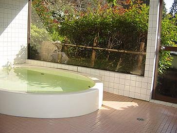 Indoor Supersonic Wave Bath at Iori Sanso
