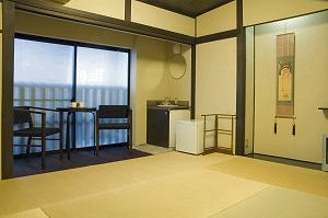 Guest Room at Yadoya Nishijinso 
