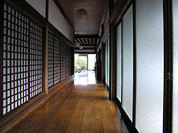 Hallway inside Sainan-in