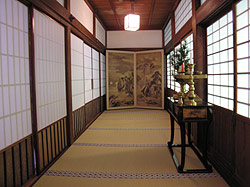 Inside Shojoshin-in
