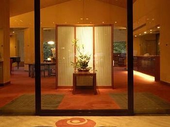Entrance to Hotel Shikisai