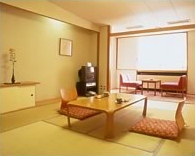 Daiichi Takimotokan's 8 Tatami Mat Guest Room