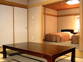 Combined Japanese-Western Style Room at Echuya Ryokan