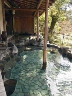 Women's Outdoor Hot Spring Bath at Amagiso