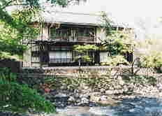 Hananomune Cottage (2 story building, 4 guest rooms)