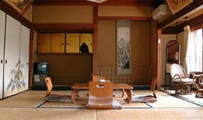 Guest Room at Fujioto