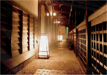 Miyamaso Takamiya corridor 