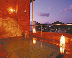 Shared Outdoor Hot Spring Bath (Same Sex Only)