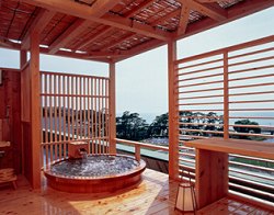Family Hot Spring Bath (Privately Reserved Bath)